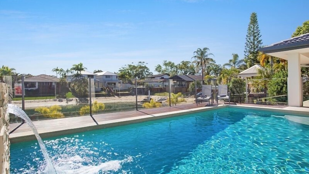 Photo of Outdoor in Mermaid Waters