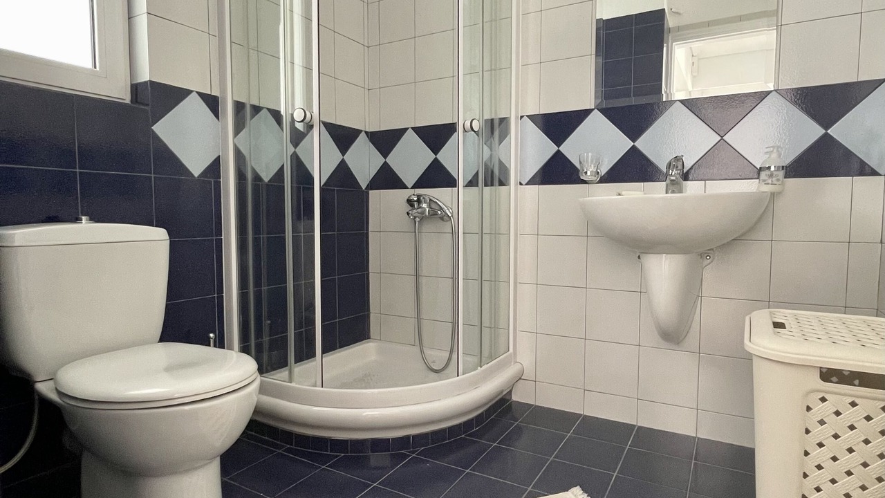 Photo of Bathroom in Saronida