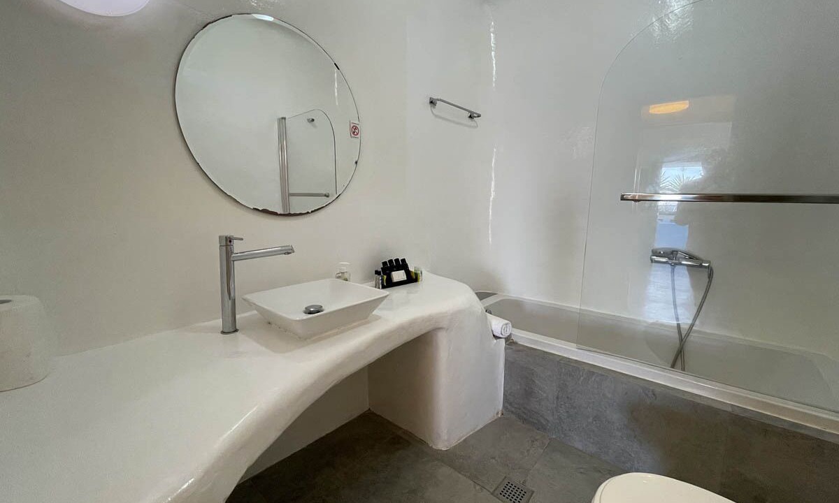 Photo of Bathroom in Paradise
