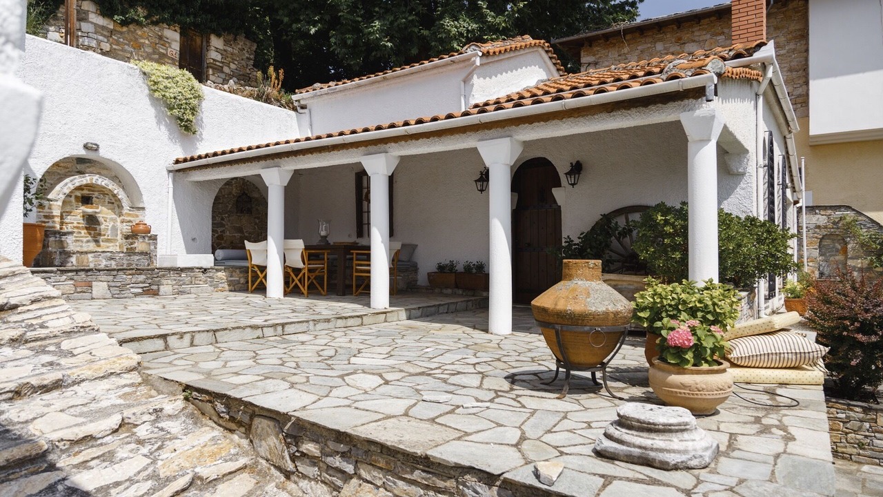 Photo of Patio Balcony in Mileai