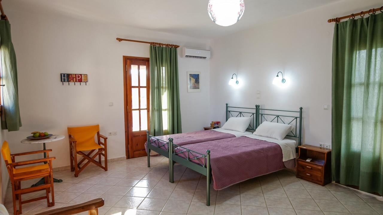 Photo of Bedroom in Exopoli