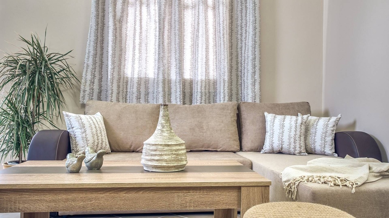 Photo of Livingroom in Neromilos