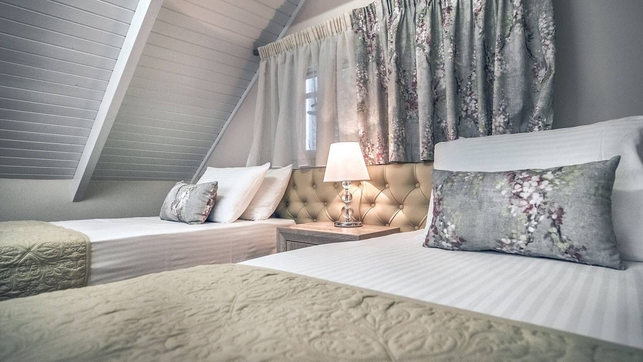 Photo of Bedroom in Neromilos