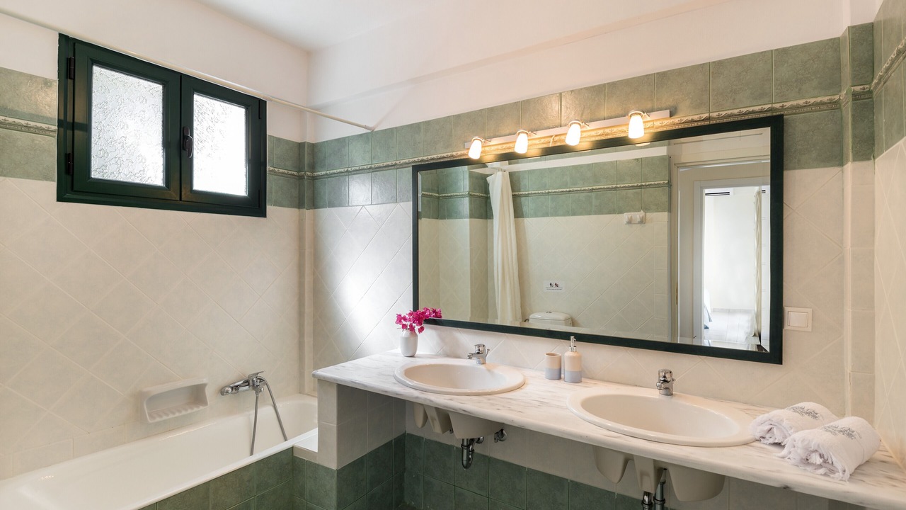 Photo of Bathroom in Livadi
