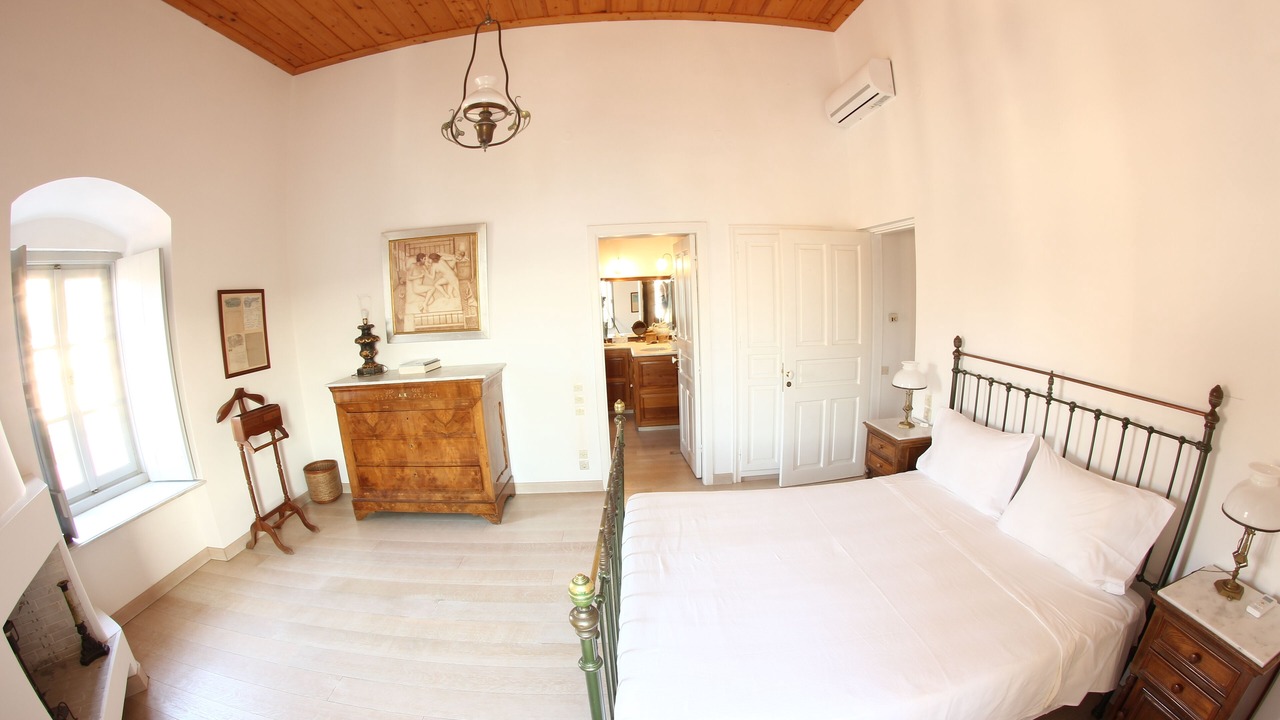 Photo of Bedroom in idhra