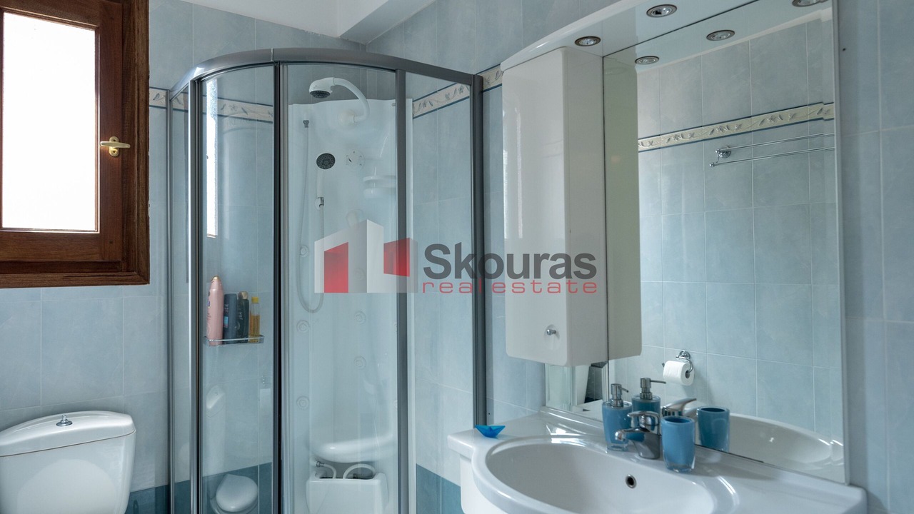 Photo of Bathroom in Melissopetra