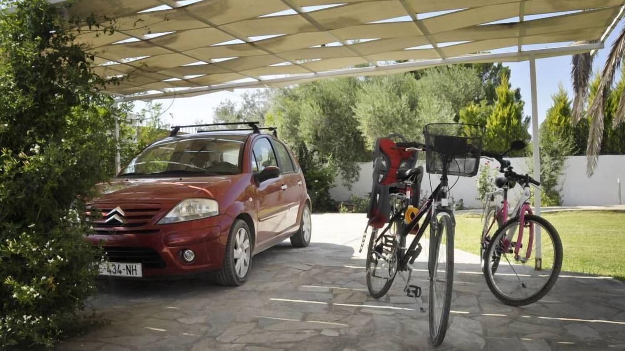 Photo of Outdoor in Eretria