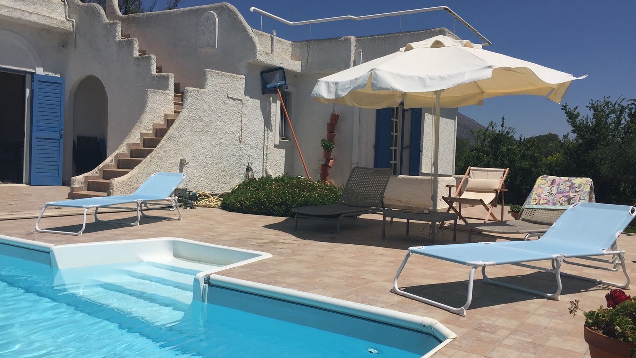 Photo of Outdoor in Eretria