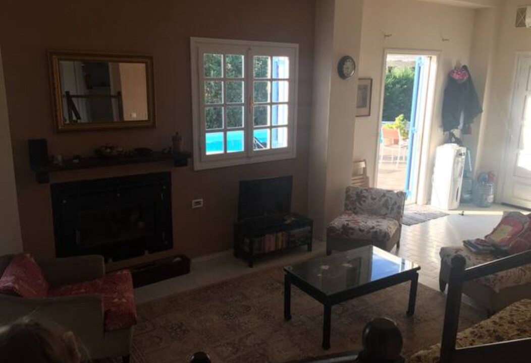 Photo of Livingroom in Eretria