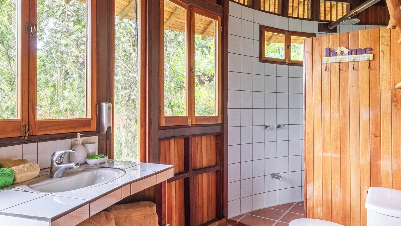 Photo of Bathroom in Dominical