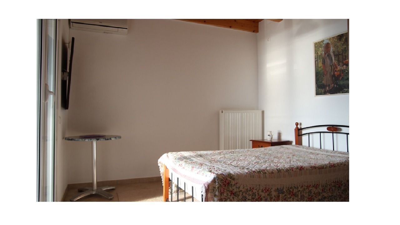 Photo of Bedroom in Kymi-Aliveri