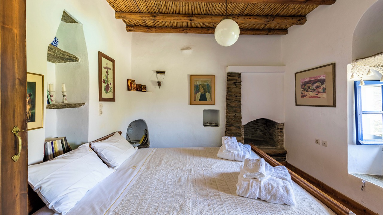 Photo of Bedroom in Megas Yialos-Nites