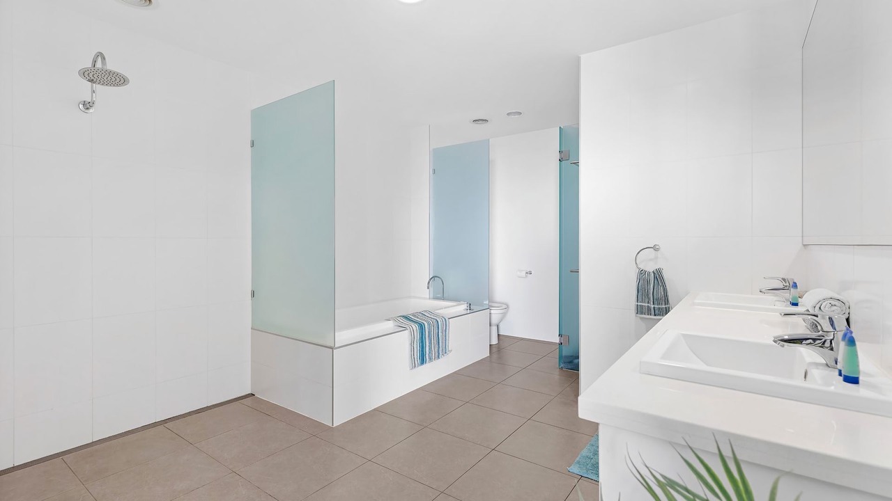 Photo of Bathroom in Sunshine Beach