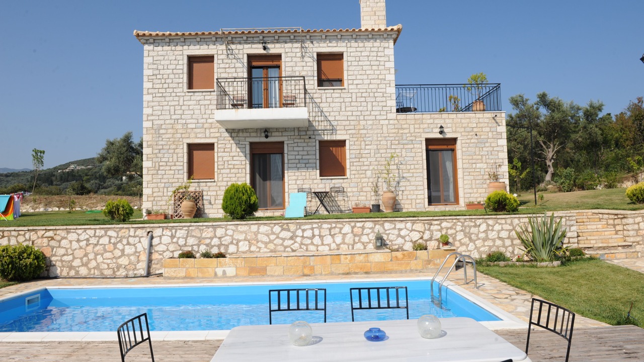 Photo of Outdoor in Apolpaina