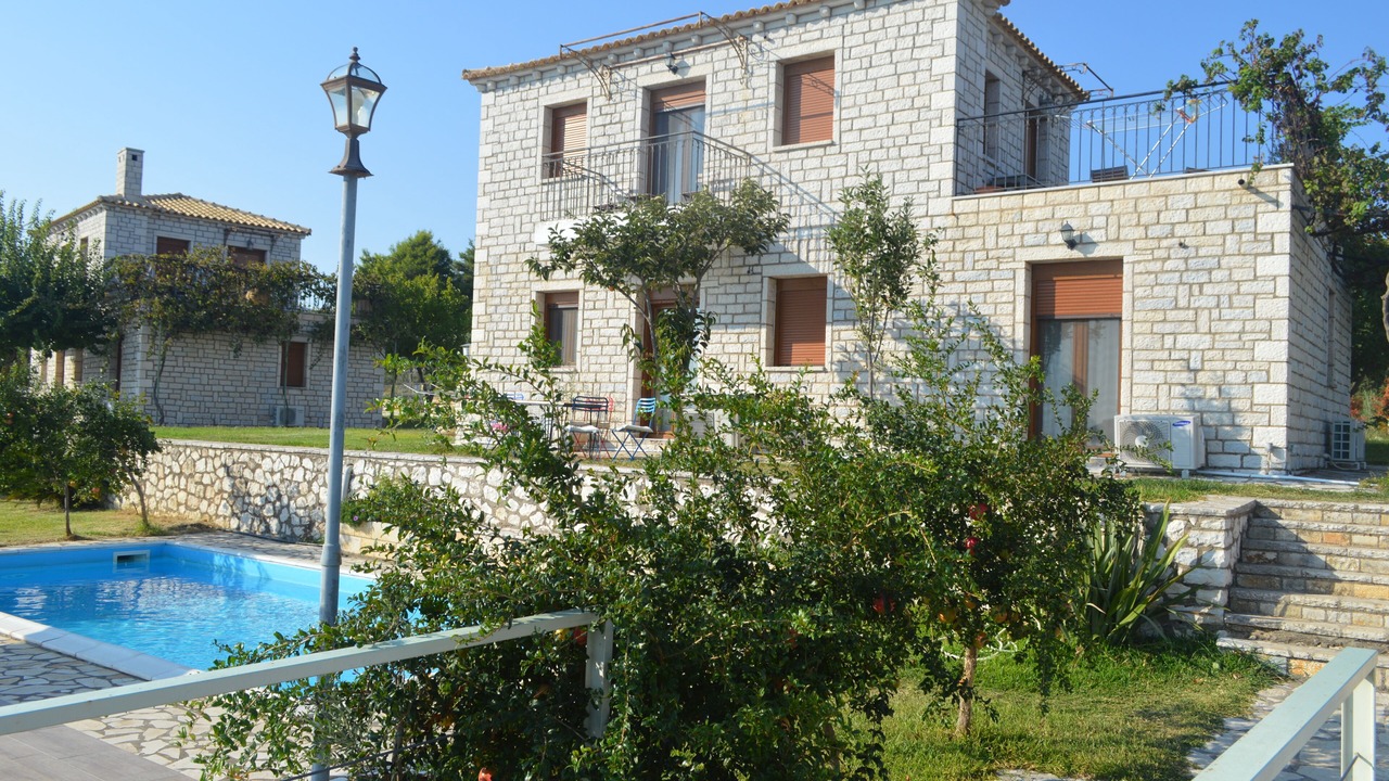 Photo of Outdoor in Apolpaina