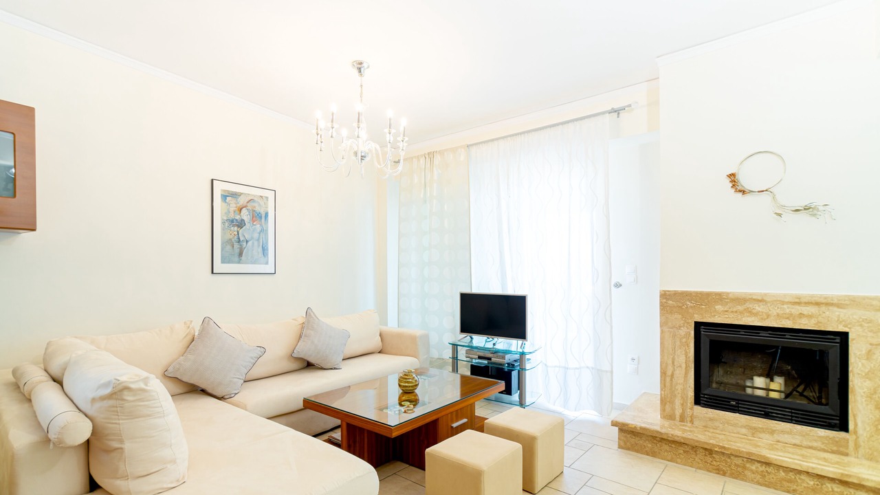 Photo of Livingroom in Kato Diminio