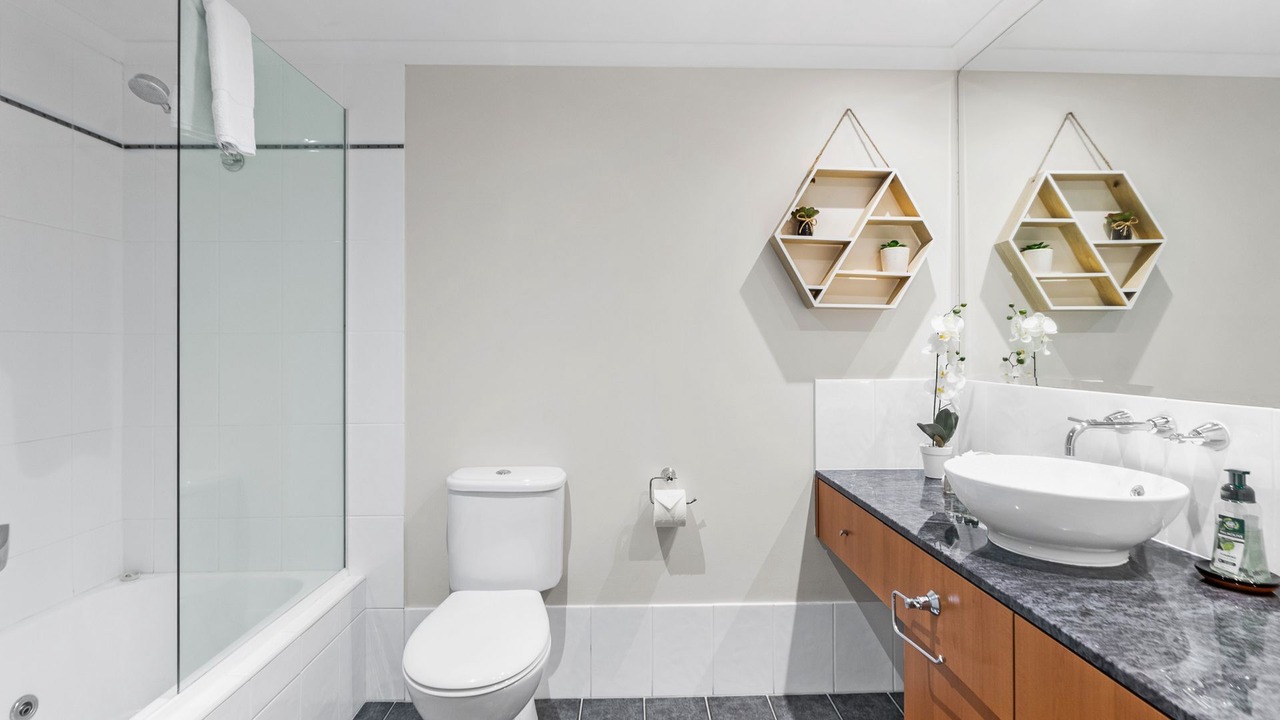 Photo of Bathroom in Palm Cove