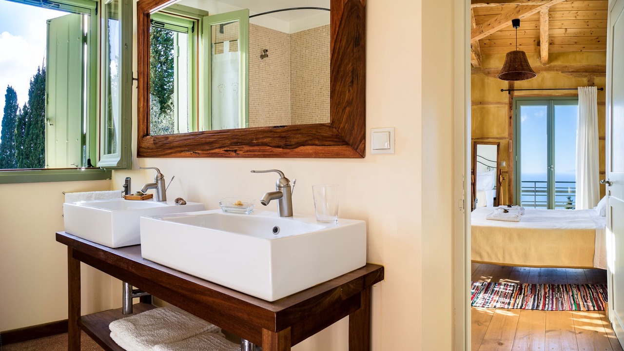 Photo of Bathroom in Tsoukaladhes