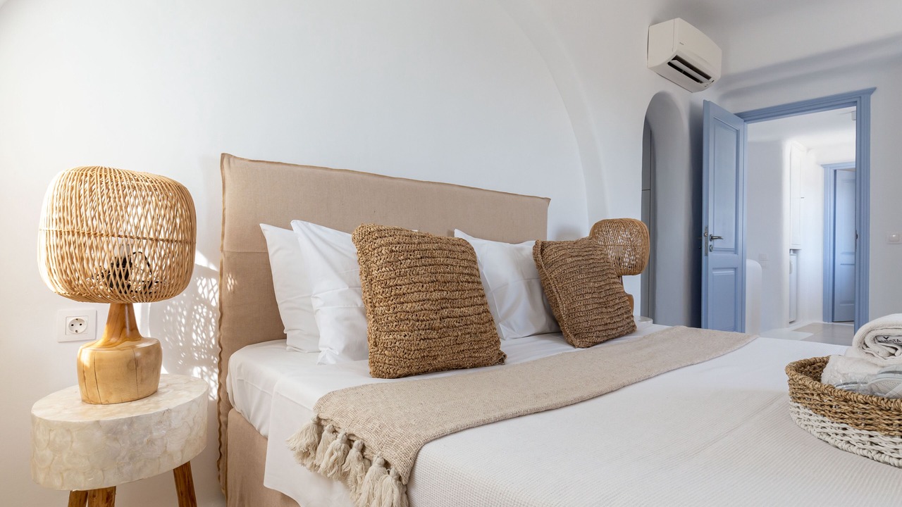 Photo of Bedroom in Platis Gialos