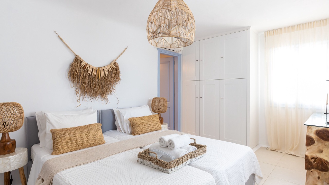 Photo of Bedroom in Platis Gialos