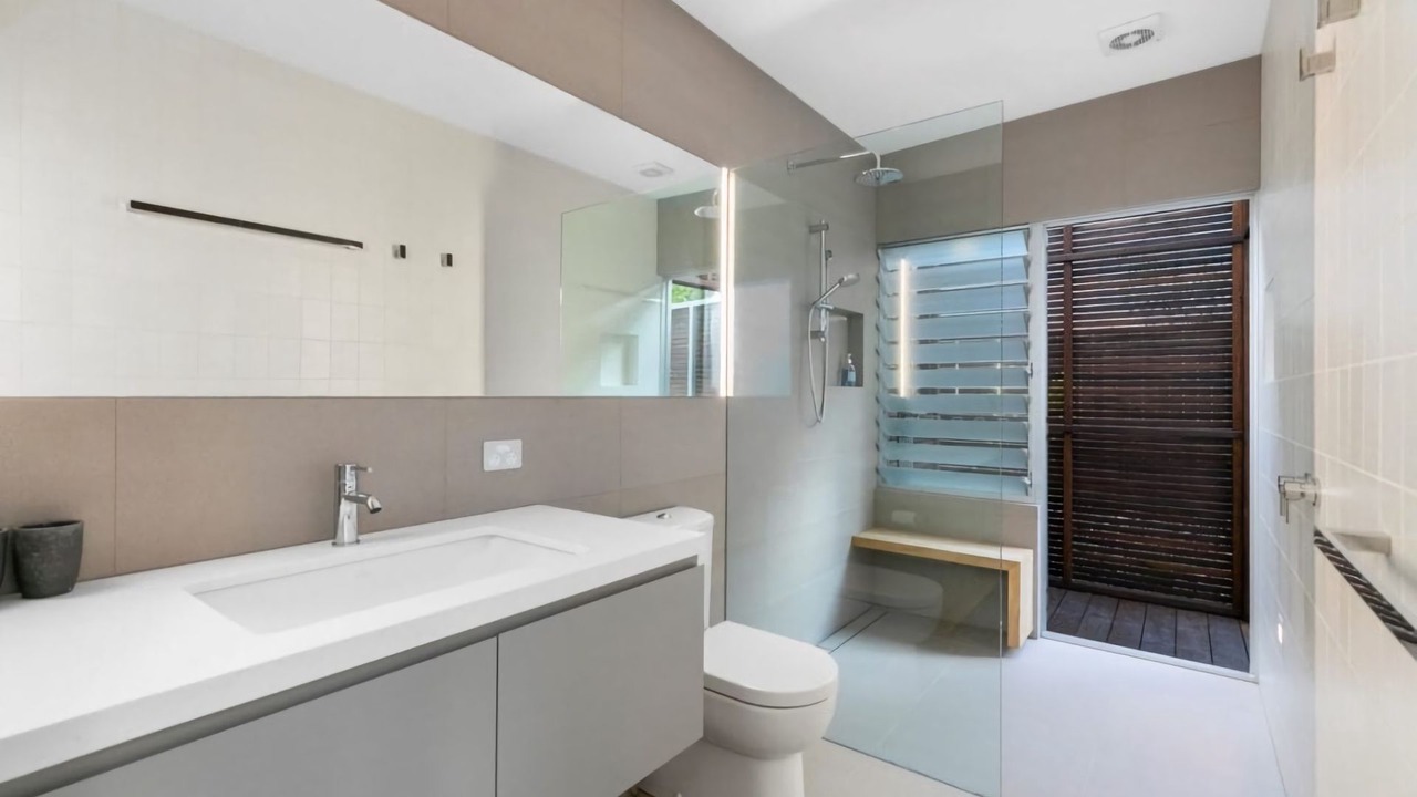 Photo of Bathroom in Sunshine Beach