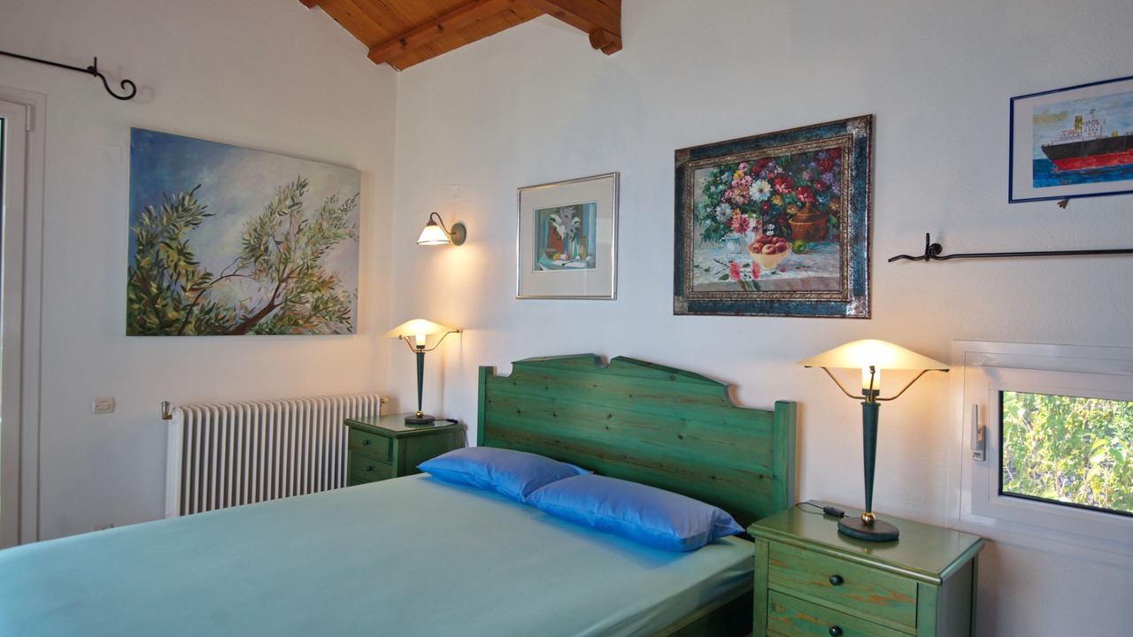 Photo of Bedroom in Marpounta