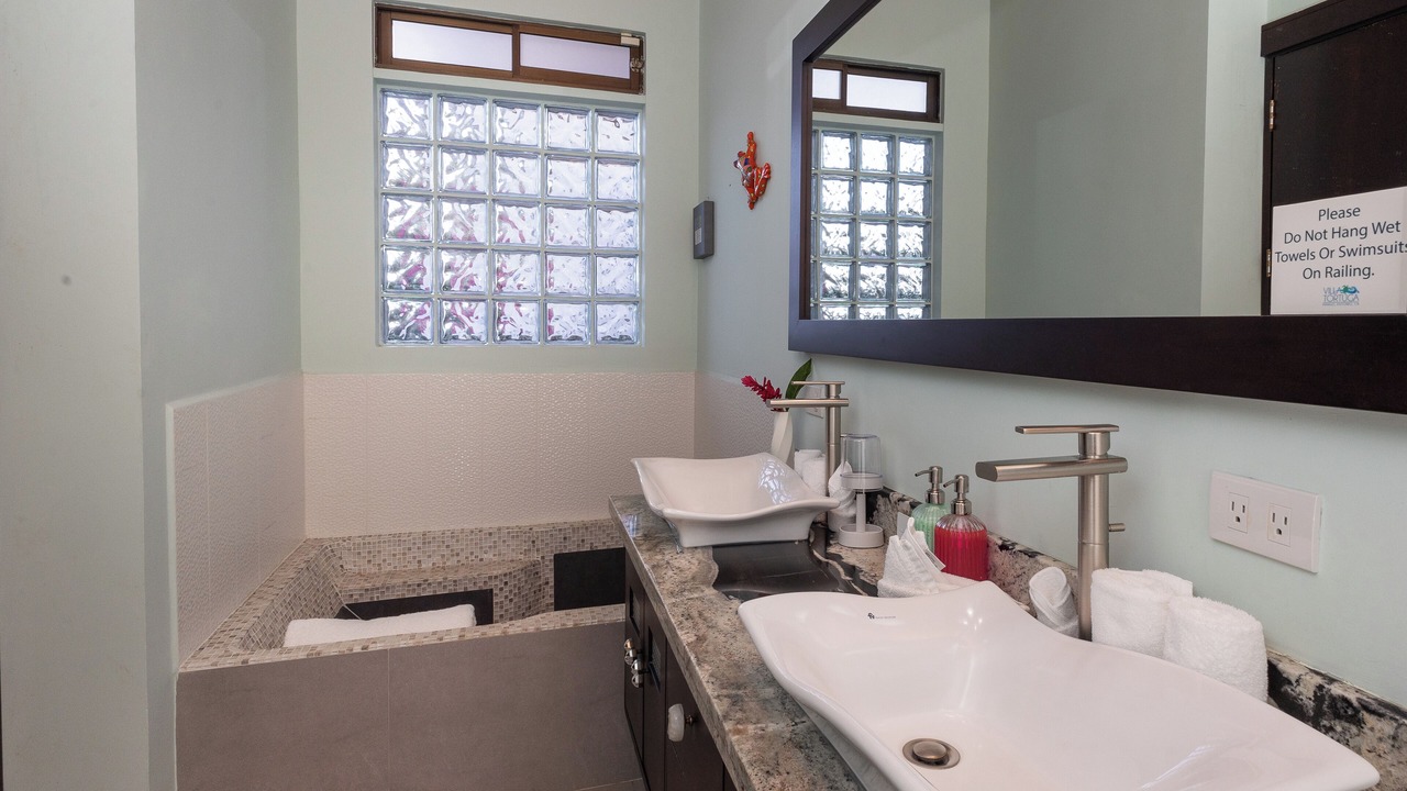 Photo of Bathroom in Manuel Antonio