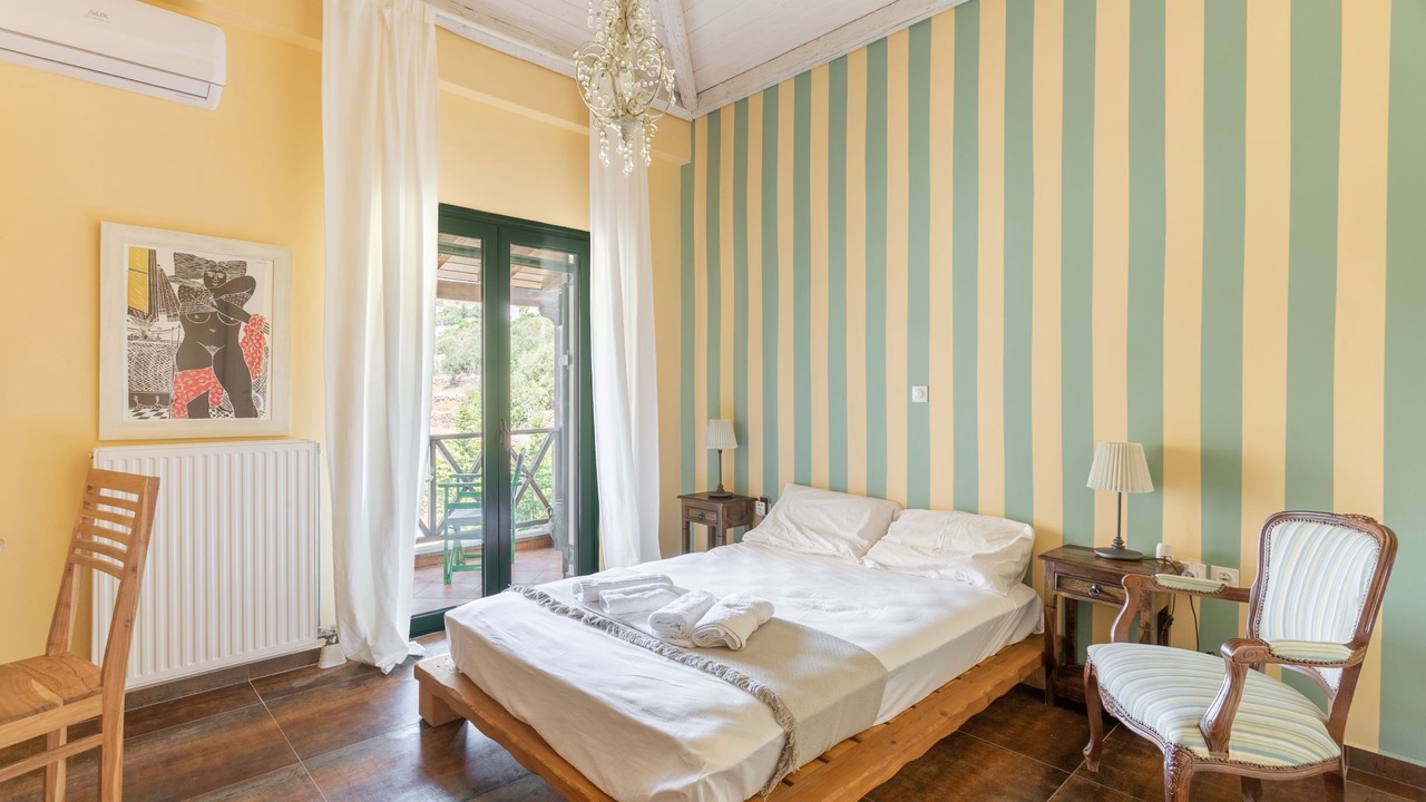 Photo of Bedroom in Kontos