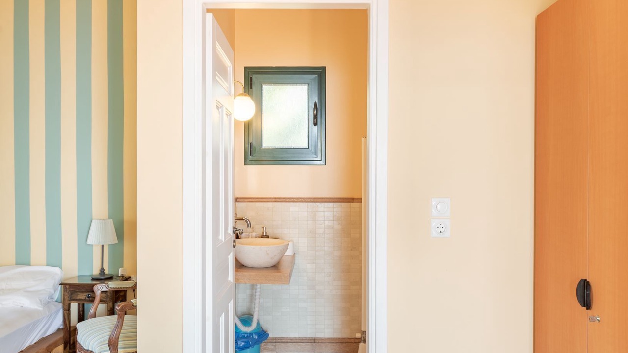 Photo of Bedroom in Kontos