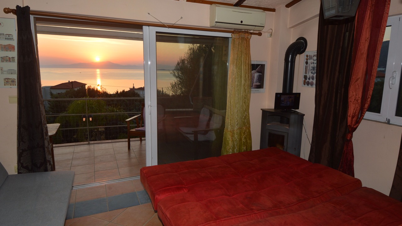 Photo of Bedroom in Marmari