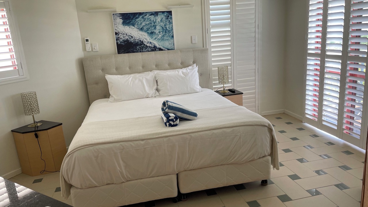 Photo of Bedroom in Castaways Beach