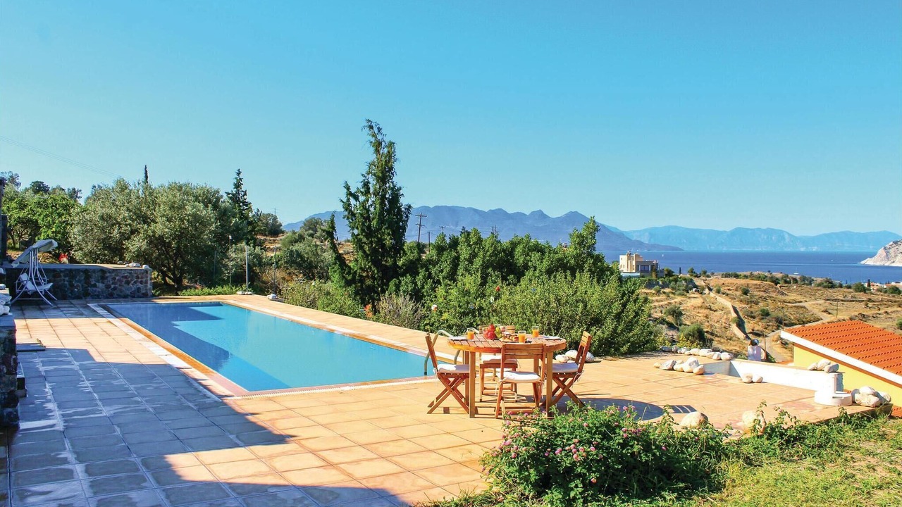 Photo of Outdoor in Kontos