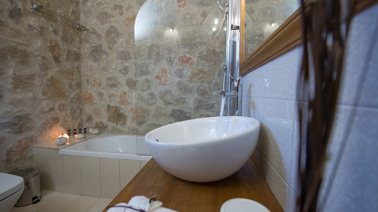 Photo of Bathroom in Spanokhorion