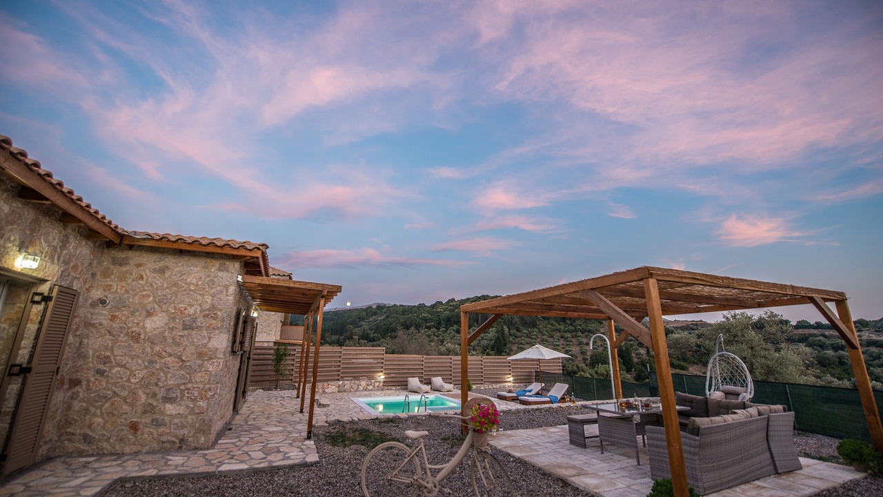 Photo of Patio Balcony in Spanokhorion