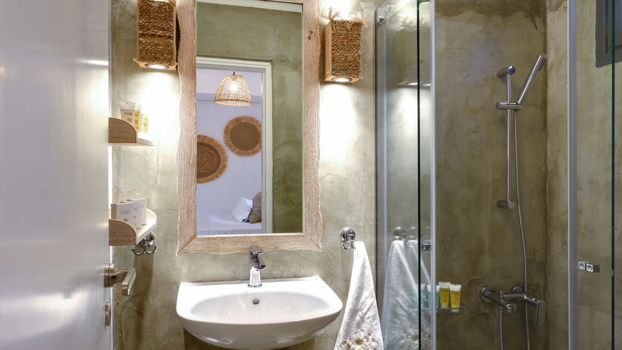 Photo of Bathroom in Paros