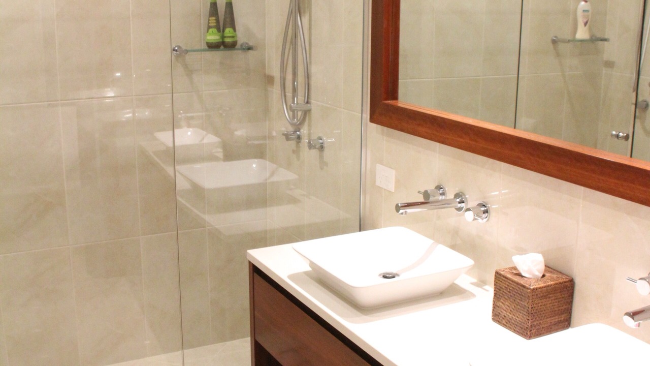 Photo of Bathroom in Torquay