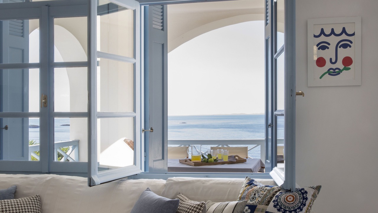Photo of Bedroom in Ydrousa