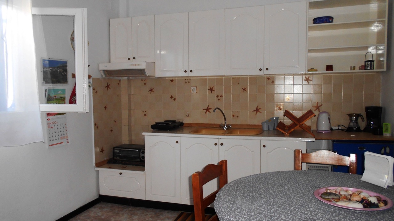 Photo of Kitchen in Marathokampos