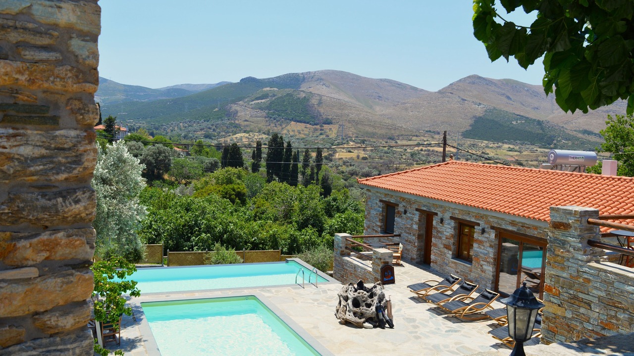Photo of Outdoor in Stira
