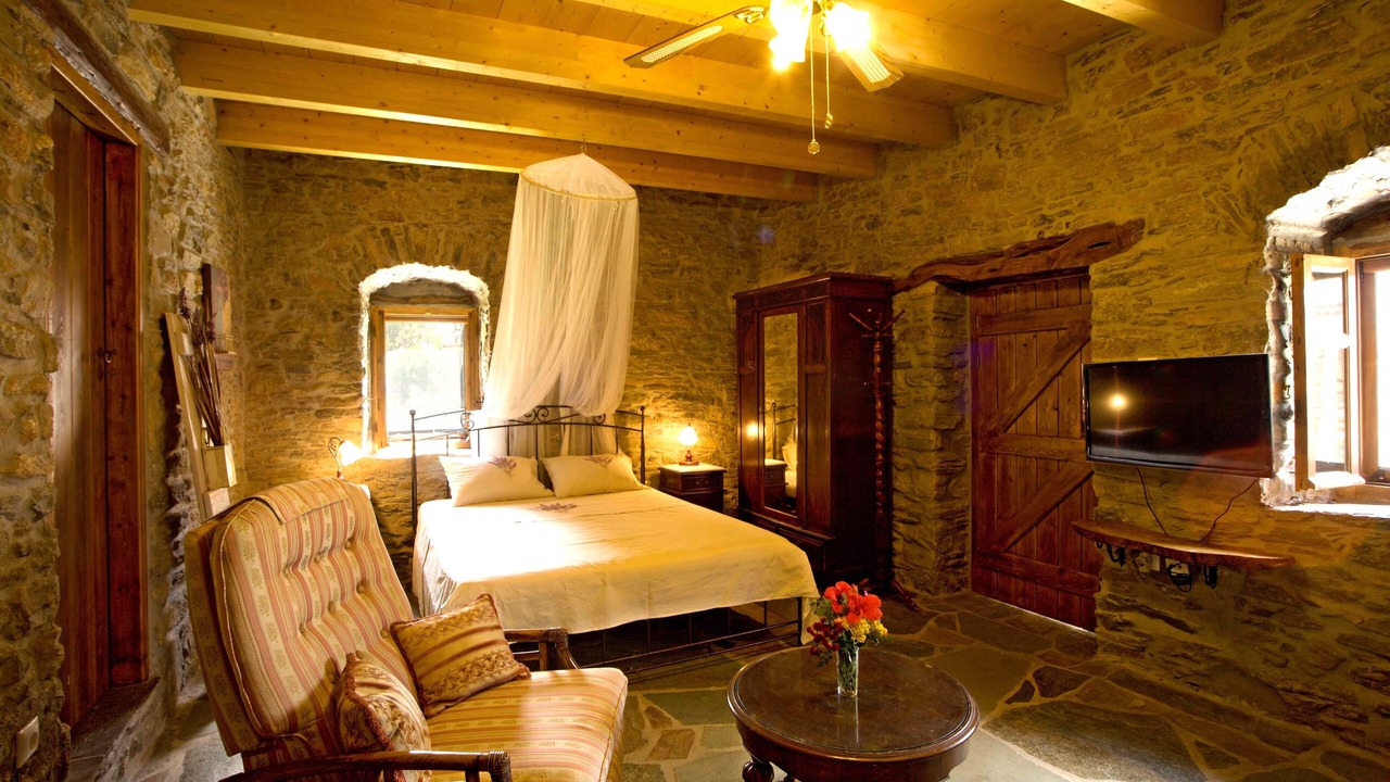 Photo of Bedroom in Stira