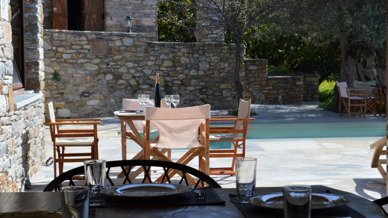 Photo of Outdoor in Stira
