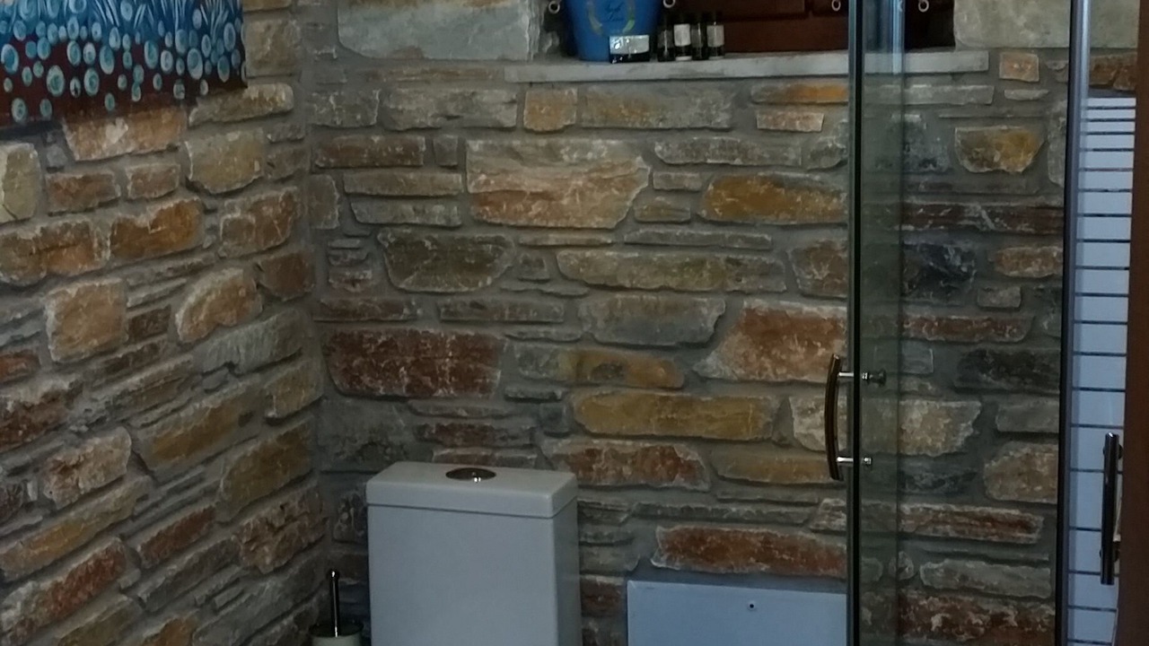 Photo of Bathroom in Milies
