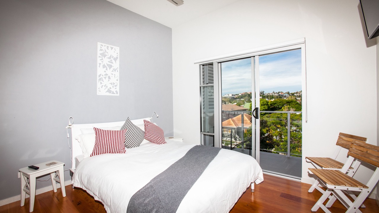 Photo of Bedroom in Hawthorne