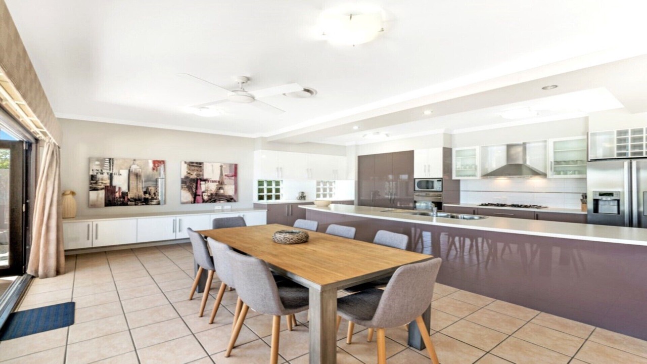 Photo of Others in Banksia Beach