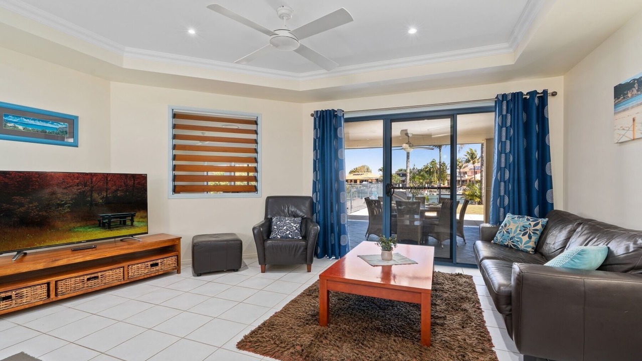 Photo of Livingroom in Banksia Beach