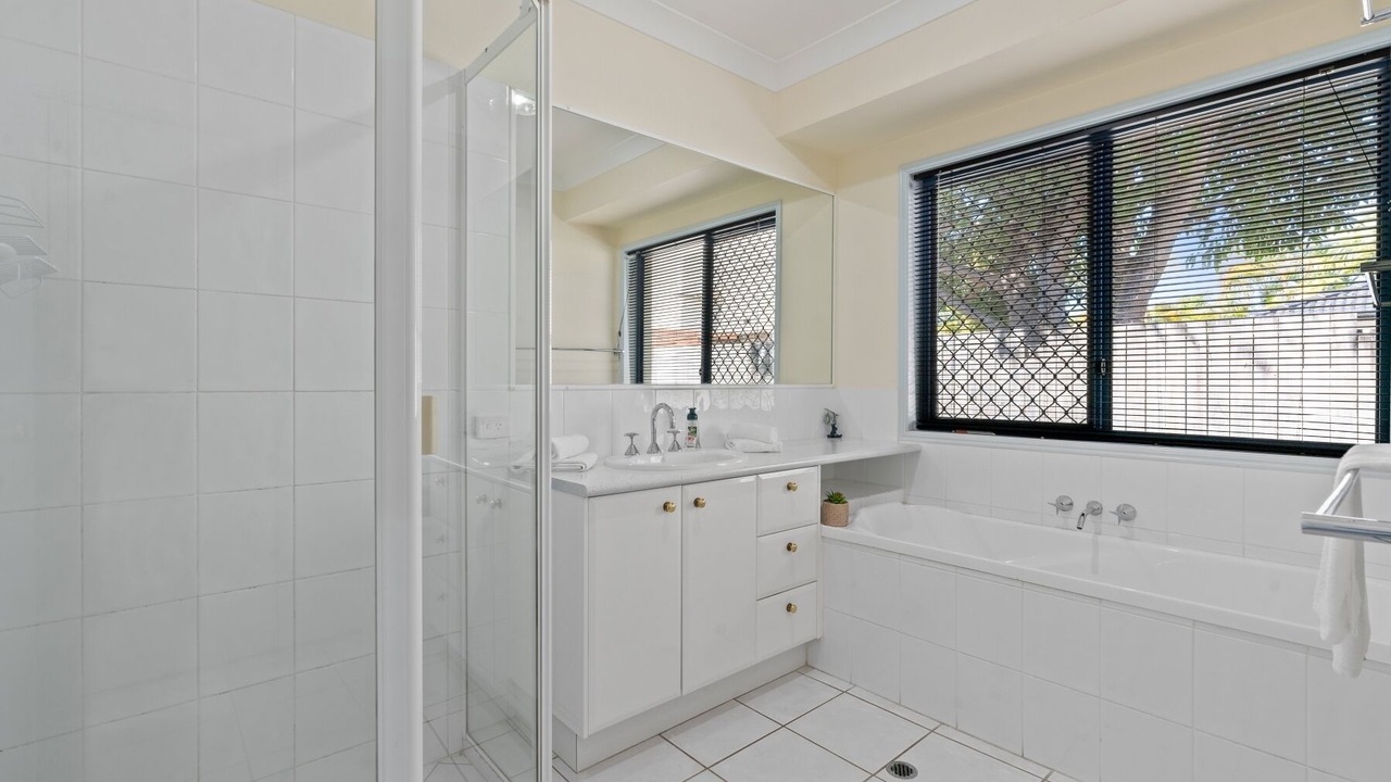 Photo of Bathroom in Banksia Beach