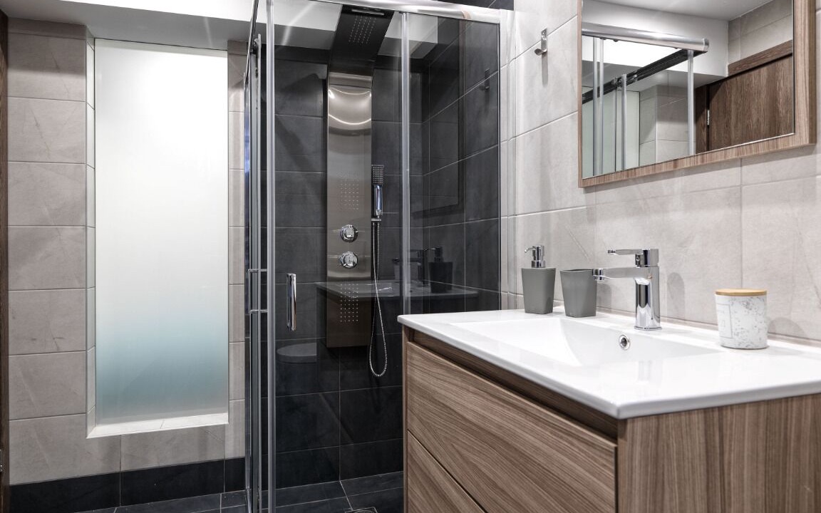 Photo of Bathroom in Neos Kosmos