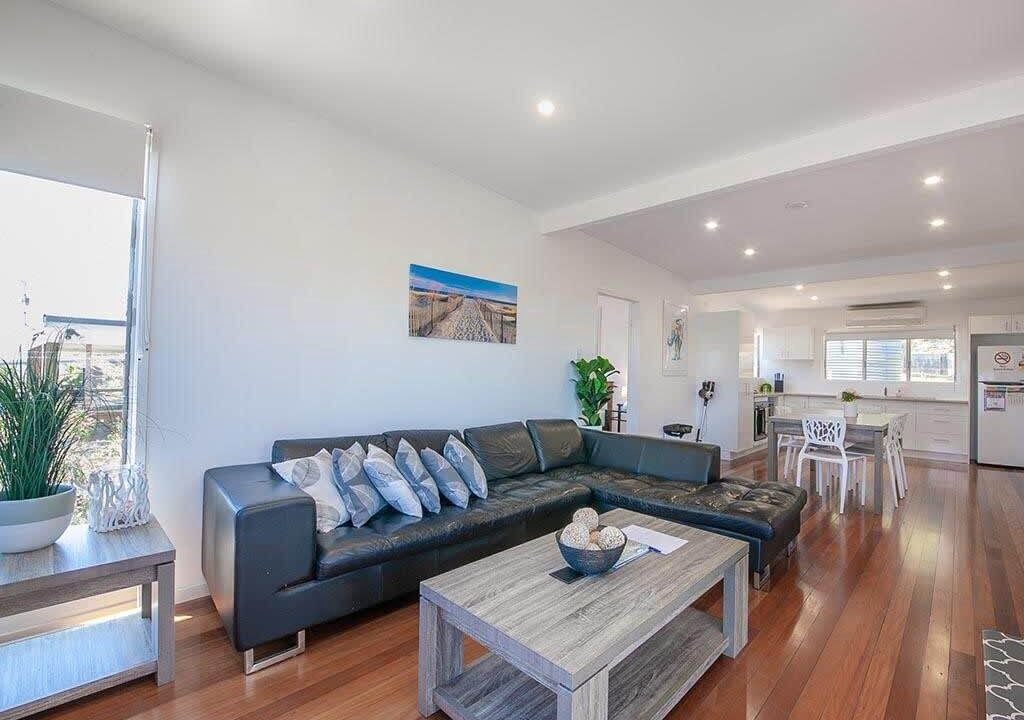 Photo of Livingroom in Seventeen Seventy
