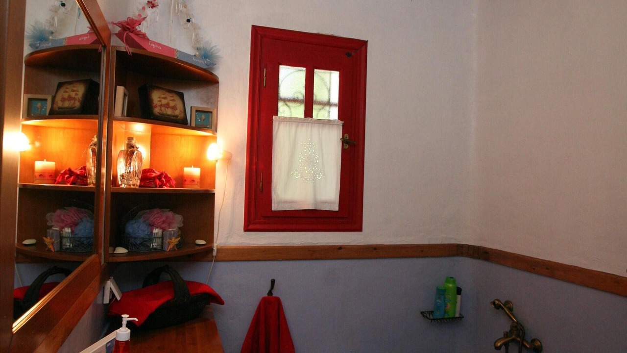 Photo of Bathroom in Batsi