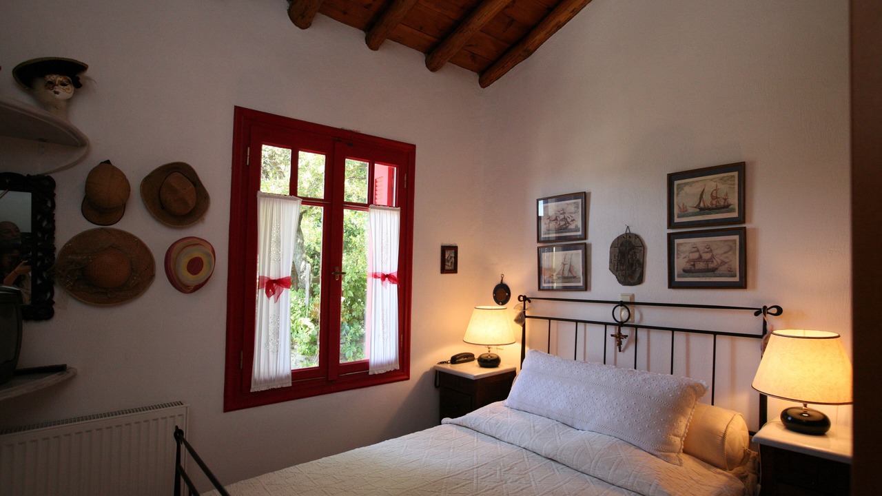 Photo of Bedroom in Batsi
